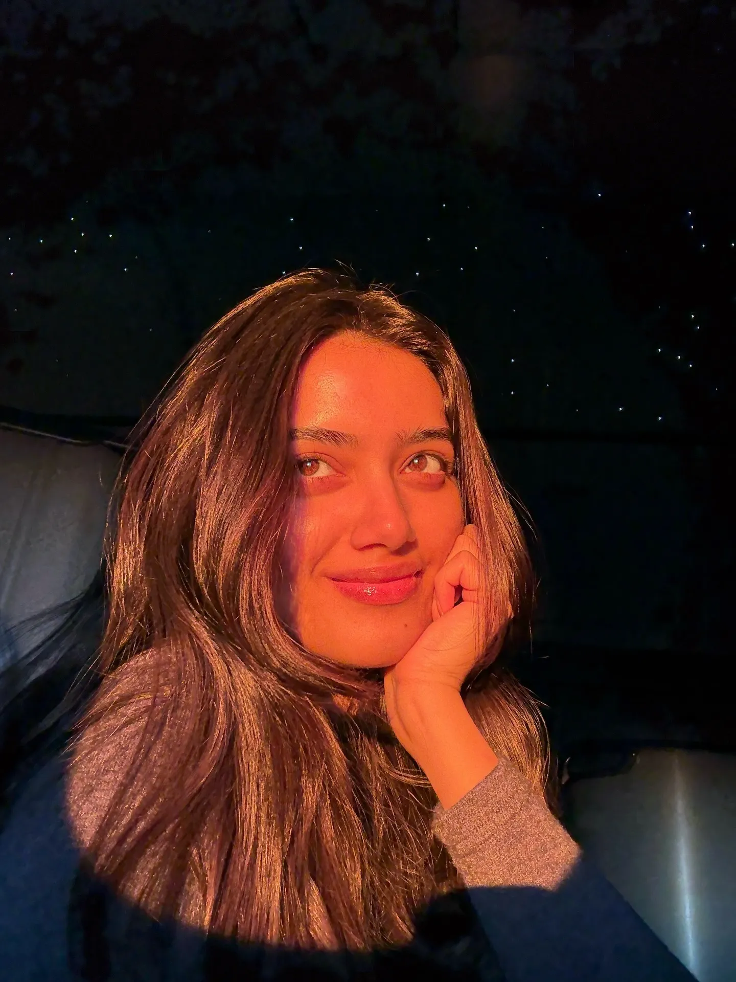 bhagyashri borse age and height