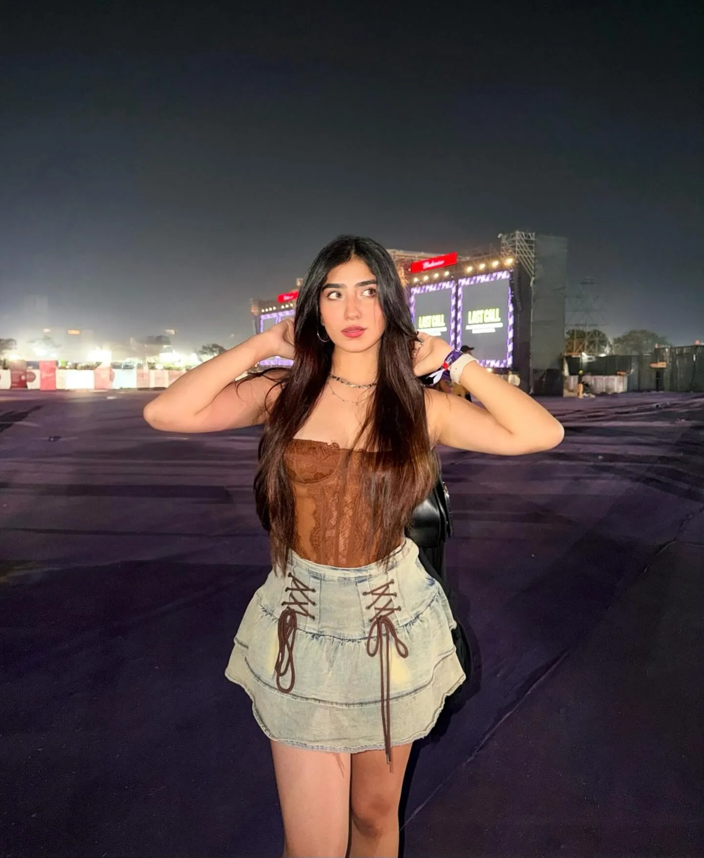 what is nazila sitaishi age