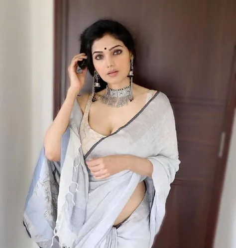 trupti toradmal adipurush