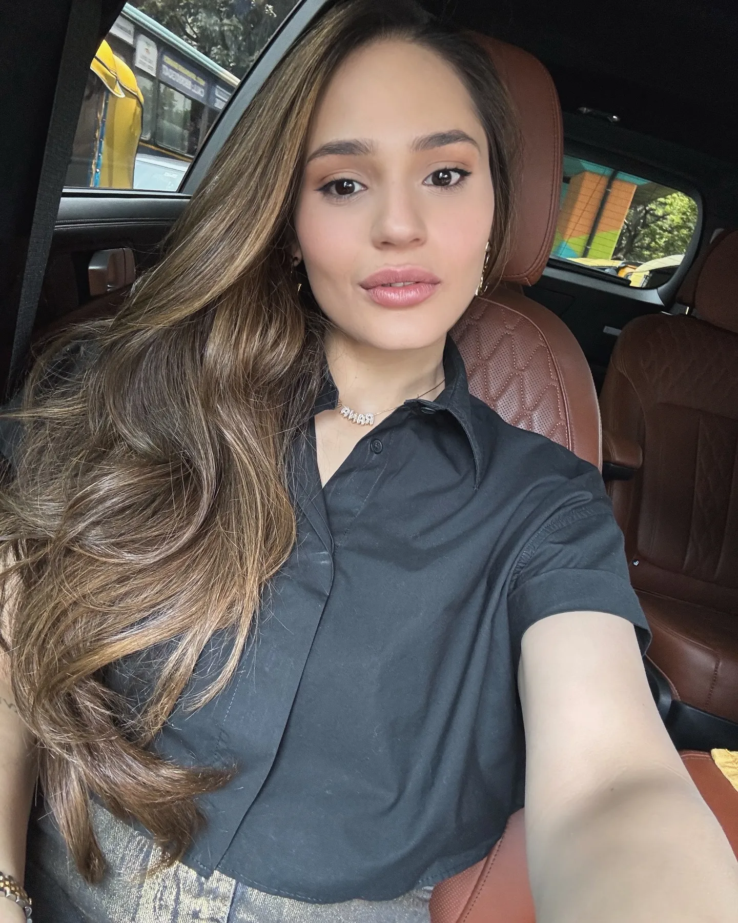 aviva bidapa first husband vikram mehta