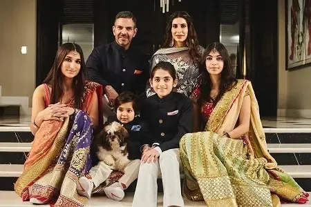 safira chatwal father